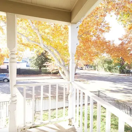 A+ 2 Bedroom Victorian Home Away From Home Sacramento Exterior foto